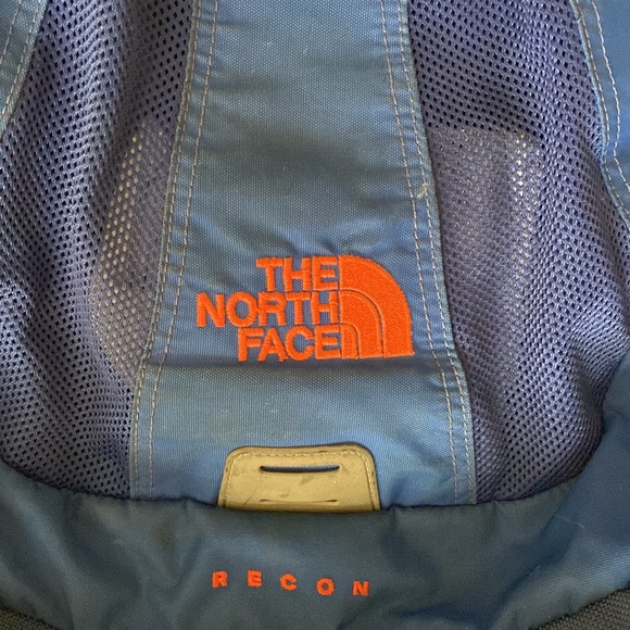 North face recon backpack - Picture 2 of 6